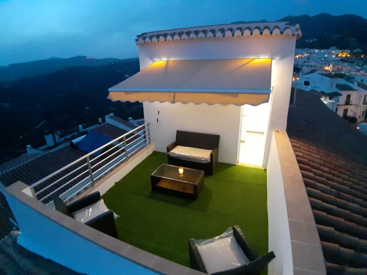 Loft Of Love Frigiliana Exterior foto